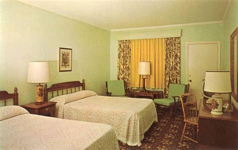 Vintage Postcards Of Hotel And Motel Rooms From The 1960s To 1970s ~ Vintage Everyday