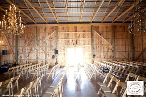 Barn weddings sunflower wedding invitations country barn weddings farm wedding barn you'll love these ideas on how to decorate a barn for a wedding. Barn Wedding Venues in Ontario