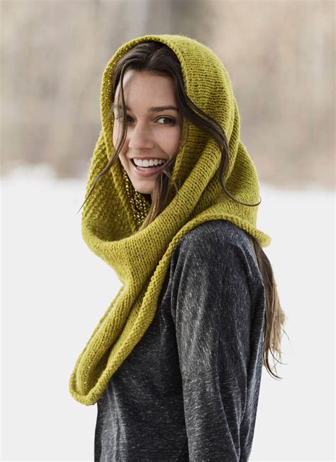 Knit A Snood Free Pattern My Snood Pattern Uses Simple Stitches And