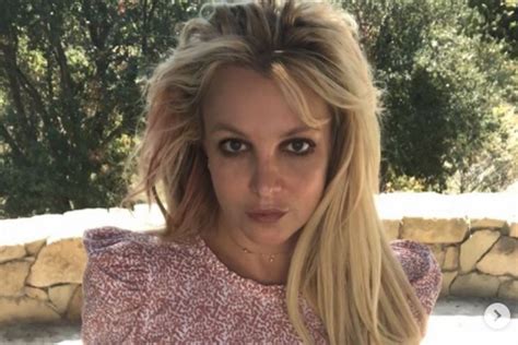 Britney Spears Nua Na Internet Para Celebrar Fim Da Tutela Do Pai