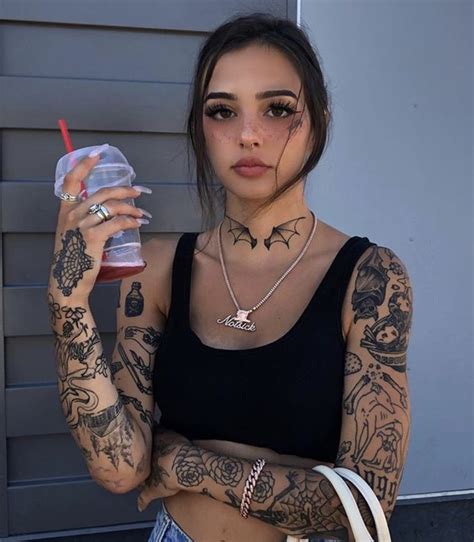 Tattooed Girl Neck Tattoos Women Girl Neck Tattoos Front Neck Tattoo