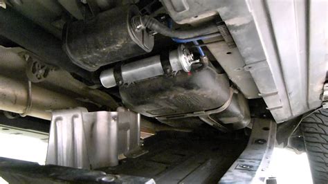 Here a picture of a low pressure fuel pump,,,this is a recall fuel pump,,,there was a problem internally with the original fuel pump. 2008 Bmw x5 fuel pump problems