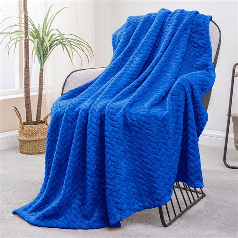 Exclusivo Mezcla Extra Large Flannel Fleece Throw Blanket 50x70 Inches