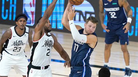 Luka doncic makes driving layup. Clippers Vs Mavericks : Clippers Patrick Beverley To Miss Game 2 Vs Mavs Kristaps Porzingis To ...