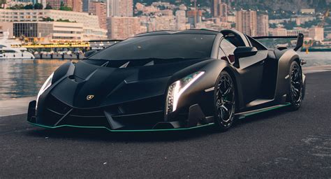 Looking Back At The Lamborghini Veneno