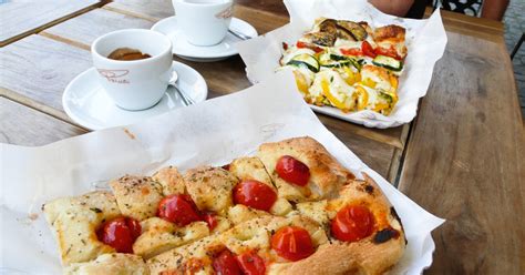 The information is based on the starbucks reserve at 2980 main street in vancouver., bc. Starbucks Pizza? Food Menu Expands With Standalone Italian ...