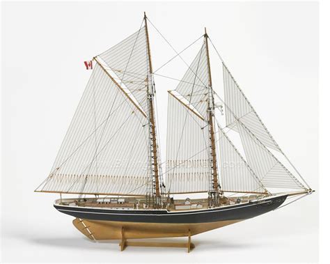 Bluenose I Wooden Model Ship Kit 164 Scale 2130 Pictures By