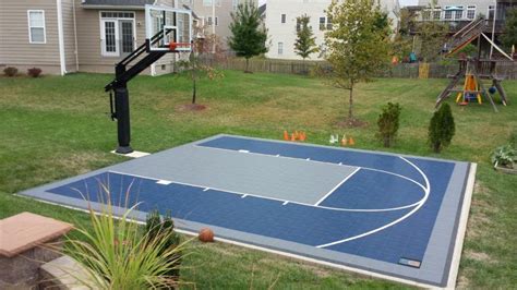 Backyard Half Court Basketball In 2020 Basketball Court Backyard