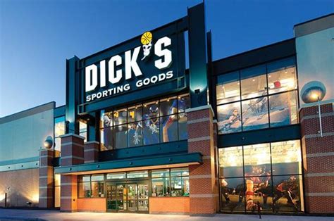 Dicks Sporting Goods Its Not Time To Catch This Falling Knife