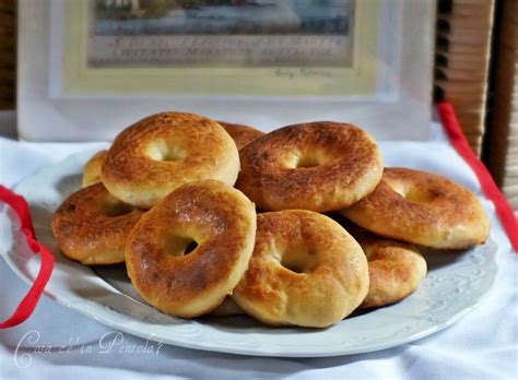 Ciambelle di San Biagio ai semi di finocchietto | COSA C'E ...
