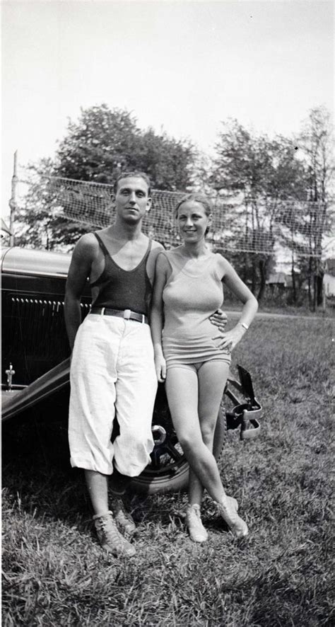 30 Vintage Photos Show Fashion Styles Of Couples In The 1930s