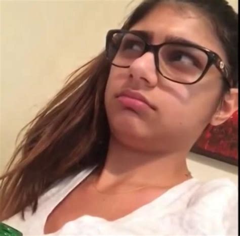 Mia Khalifa Shares Her Views On 30 For 30 Episode