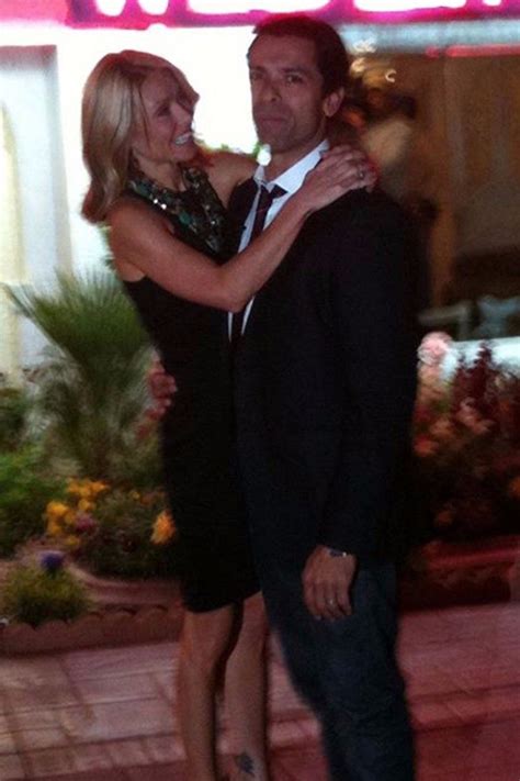 Kelly Ripa And Mark Consuelos Celebrate 21 Years Of Marriage With