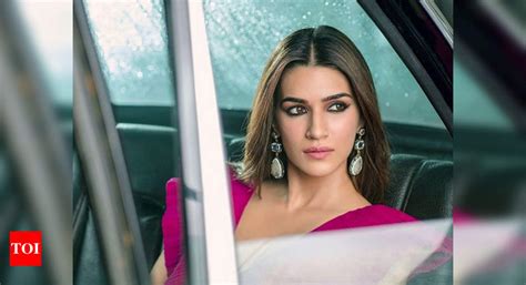 Kriti Sanon Looks Stunning In Her Latest Post Wins Over The Internet With Her Poetic Lines