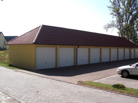 Ich kann rekers fertiggaragen empfehlen. Fertiggaragen & Carports sicher und günstig kaufen.