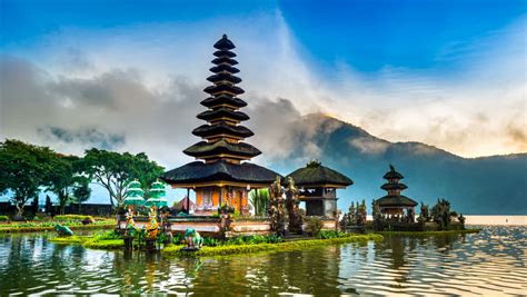 Pura Ulun Danu Bratan Temple Bali Stock Footage Video 100 Royalty