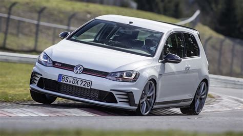 Here Are Pics Of The New Mk7 Golfgti Facelift And