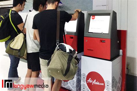 Founded in the year 1993, airasia has its base in malaysia and operates from its main hub at kuala lumpur international airport. Simple way to check-in at Air Asia in Terminal 4 • langyaw