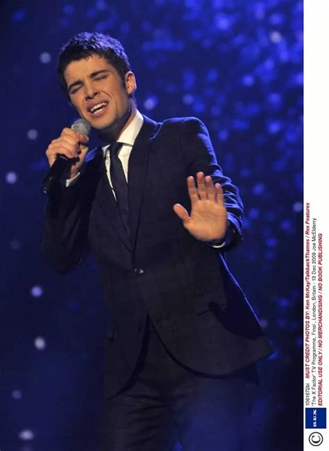 X Factors Joe Mcelderry Unrecognisable In Head To Toe Glittery Outfit For Pantomime Irish