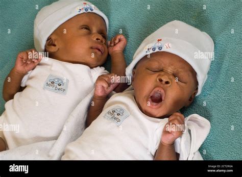 Premature Babies Boys Twins Hi Res Stock Photography And Images Alamy