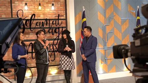 Kindly enjoy the tv3 streaming and share the link with your friends, bookmark the link and also share it on social media. Fardhan Zee Live TV3 Malaysia bareng Lady Rocker Diana ...