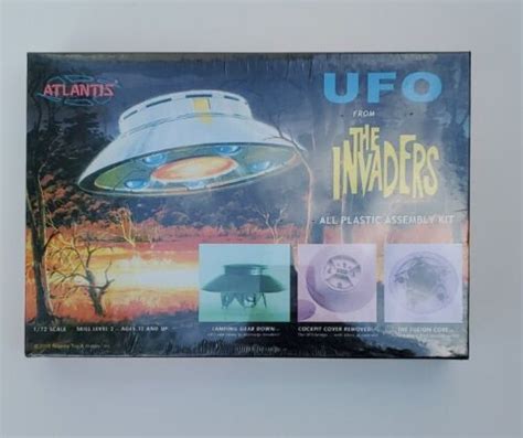 Ufo From The Invaders Plastic Model Kit Atlantis 2018 Ebay