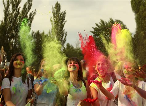 The Very Colourful Holi Festival Is Taking Place In Old Montreal This