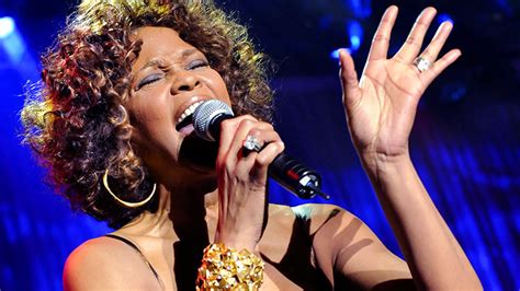 5 Powerful Whitney Houston Songs