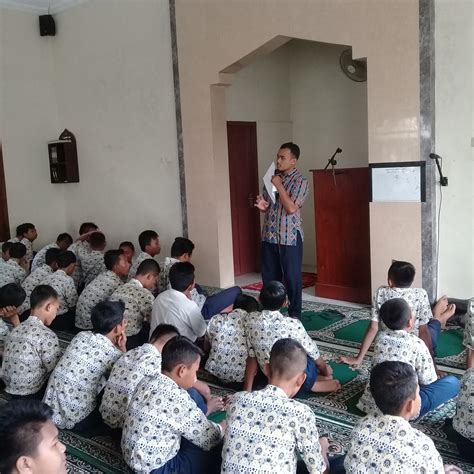 Pelatihan Shalat Gerhana Untuk Guru Dan Siswa ~ Smp Muhammadiyah Program Khusus Gatak