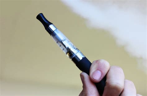 Cigarrillos Electrónicos ¿mejores Que El Tabaco Tradicional Blog Dosfarma
