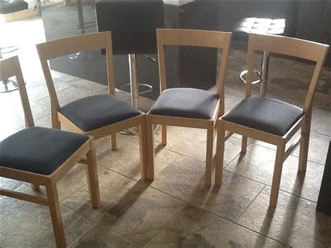 4 Dining Room Chairs Solid Wood Padded Seats Going Cheap 4 Chairs