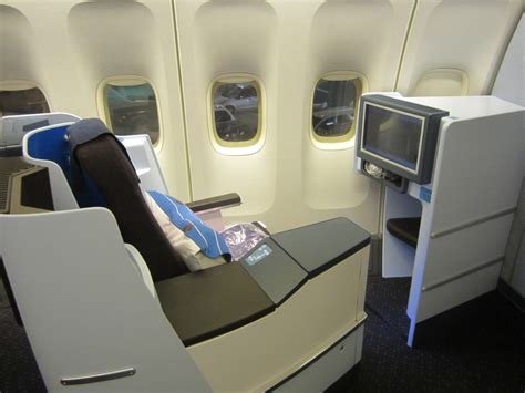 KLM New World Business Class New York Amsterdam Flight Review