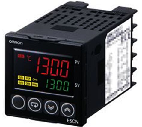 Omron E5cn R2mt 500 Basic Digital Temperature Controller