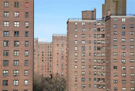 Manhattan Housing Projects Stock Photos Pictures And Royalty Free Images