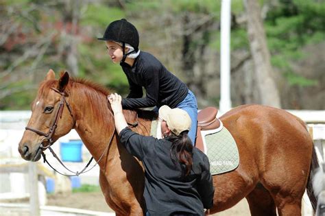 Where To Go Horseback Riding In Connecticut
