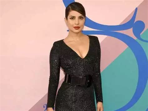 Priyanka Chopra Is Shooting For A Song In Her Hollywood Film Isnt It Romantic