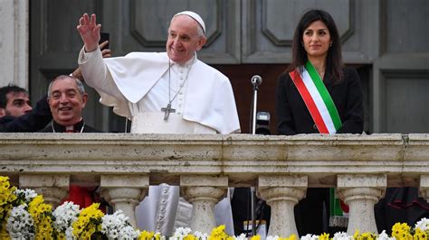 Pope Francis Urges Rome To Be City Of Fraternity Peace Vatican News
