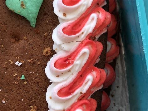 Daher darf der guss auch ruhig ein bisschen flüssiger sein. Perfekter Zuckerguss von IT88 | Chefkoch | Rezept ...