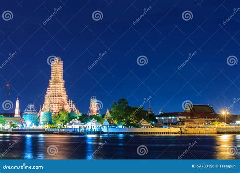 The Temple Of Dawn Stock Photo Image Of Architecture 67733156