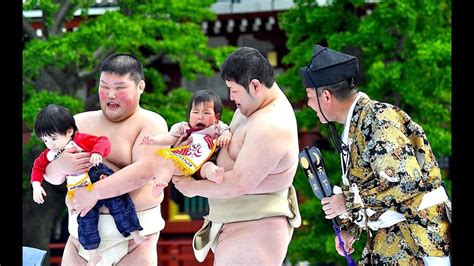 Japanese Baby Crying Sumo Festival Nakizumo 泣き相撲 Youtube