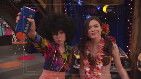 Watch Icarly Season 2 Episode 1 Isaw Him First Full Show On