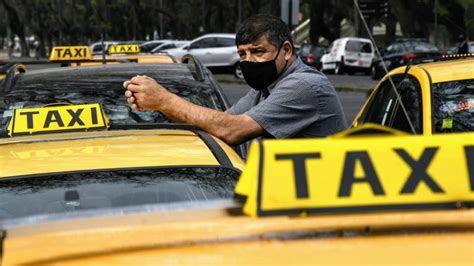 Taxistas Marcharon Al Concejo Exigiendo Que Se Trate El Aumento De