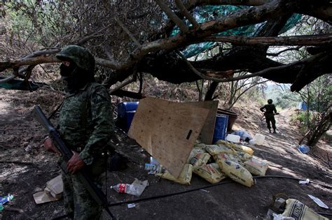 Mexicos Drug War Is At A Stalemate As Calderons Presidency Ends The