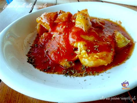 L'idea per preparare le cosce di pollo ripiene, con gli ingredienti per cucinare ricette regionali laziali sfiziose su ricettaidea.it. cosce di pollo disossate ripiene con prosciutto,fatti al sugo,