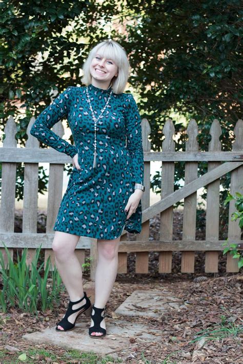 Outfit Turquoise Leopard Turtleneck Dress And Black Block Heel Sandals