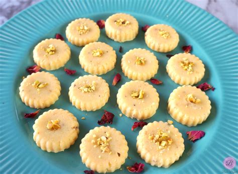 Milk Peda With Milk Powder Doodh Peda Babs Projects