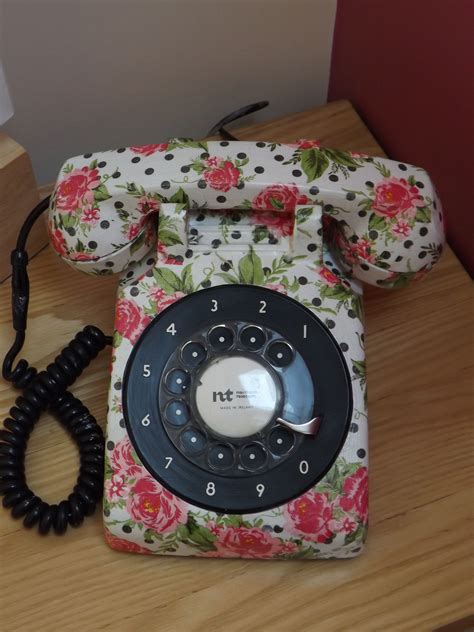 Pin By Jeanine On Phone Vintage Phones Retro Phone Antique Phone