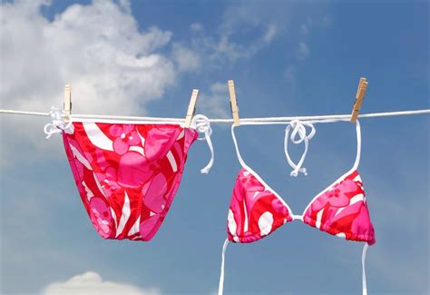 Berapa Kali Idealnya Perempuan Ganti Celana Dalam Sehari Okezone Health