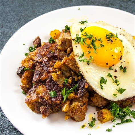 We love to cut it thin, pile it high on a slice of bread, and slide it under the broiler for a hot minute or two. Who knew this Leftover Prime Rib Hash would be so incredibly tasty? This breakfast hash is a wor ...