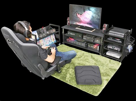 Japan Has Created The Ultimate Gaming Bed So You Never Have To Rejoin Society Again
